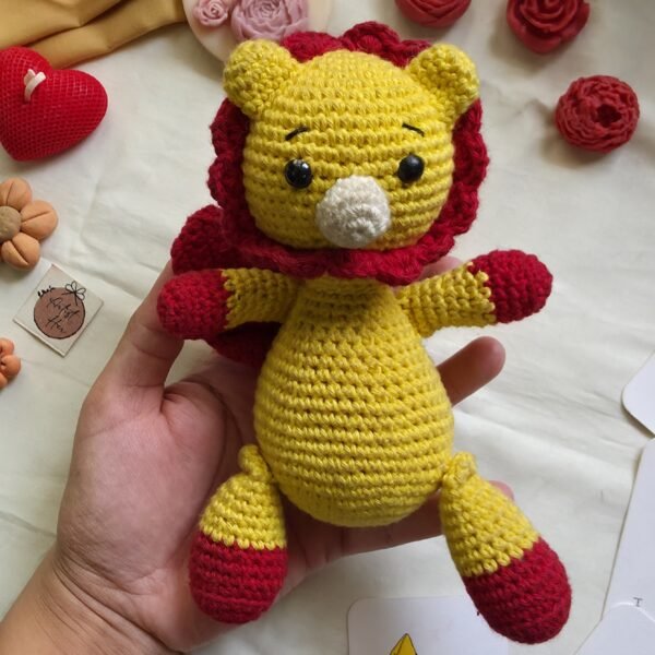 🧶 Handmade Crochet Lion Toy – Soft & Cute Plush